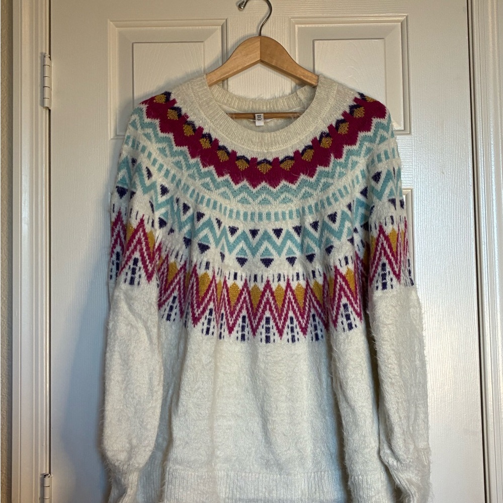 Cozy Multicolor Patterned Women's Sweater